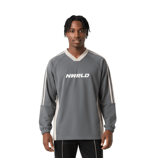 NWRLD ESSENTIALS / V-Neck Long-Sleeve T-Shirt - NWRLD CLOTHING